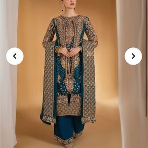 Madhuri -
Haseens Official pakistani/Indian salwar kameez 3 piece set